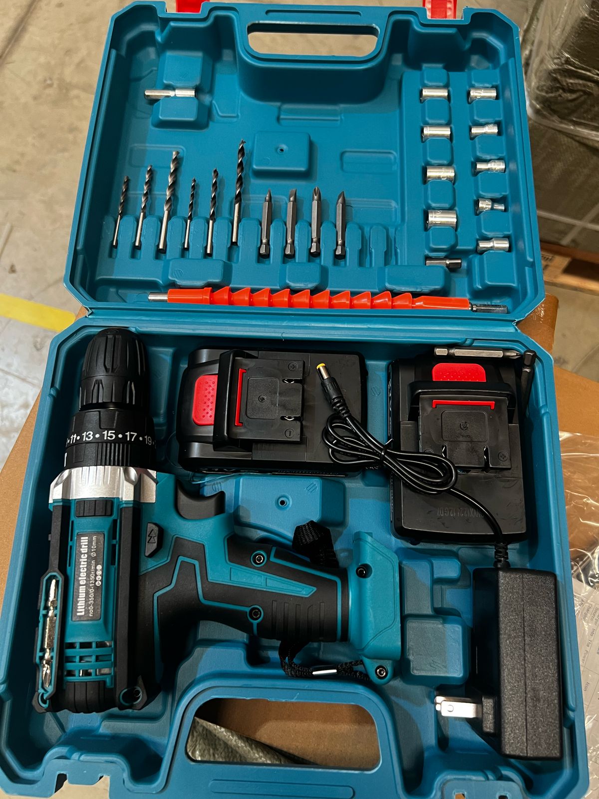 TALADRO PERCUTOR INALAMBRICO